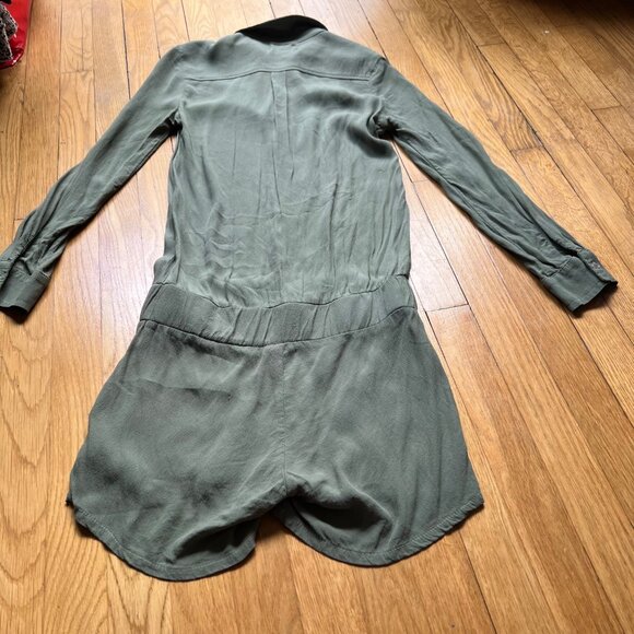 Monrow Size XS Laurel Green Button Up Long Sleeve Collared Elastic Waist Romper - Picture 13 of 15